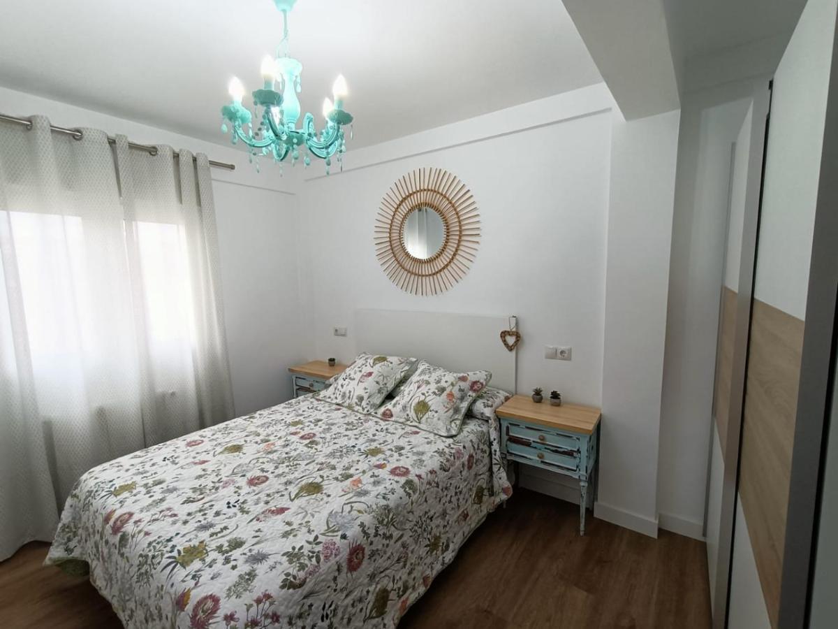 Apartamento Caruso ซานตานเดร์ ภายนอก รูปภาพ