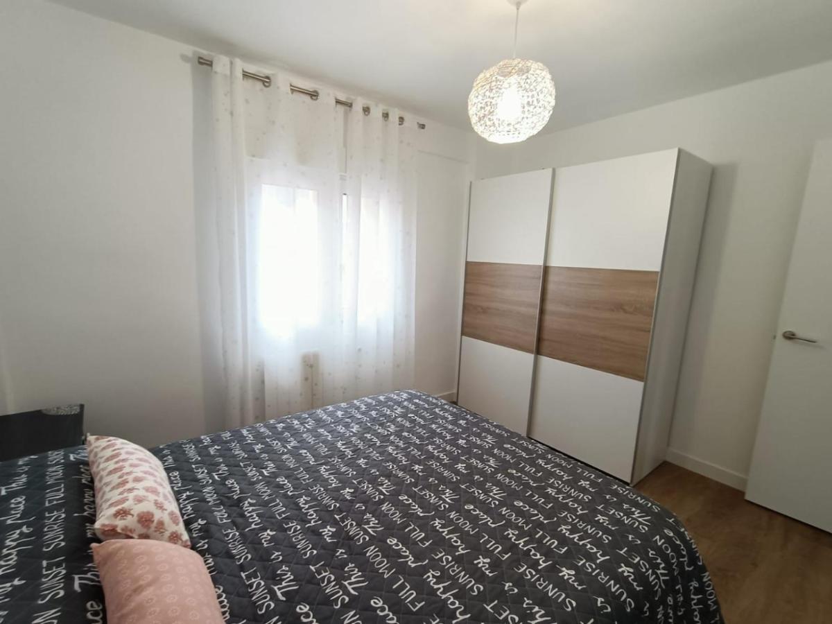 Apartamento Caruso ซานตานเดร์ ภายนอก รูปภาพ